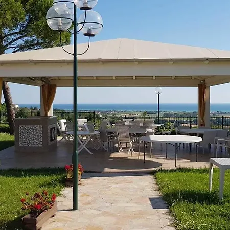 Resort Giardino Degli Eventi *