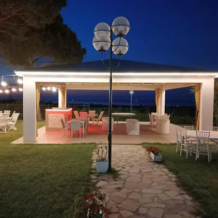 Resort Giardino Degli Eventi Fano (Pesaro and Urbino)