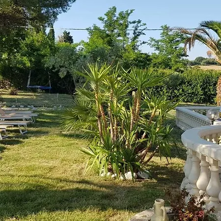 Resort Giardino Degli Eventi Fano (Pesaro and Urbino)
