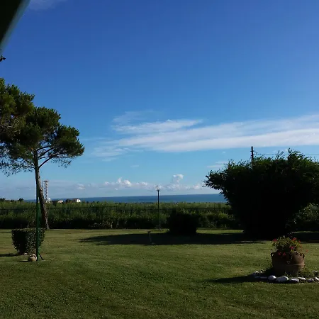 Resort Giardino Degli Eventi Fano (Pesaro and Urbino)